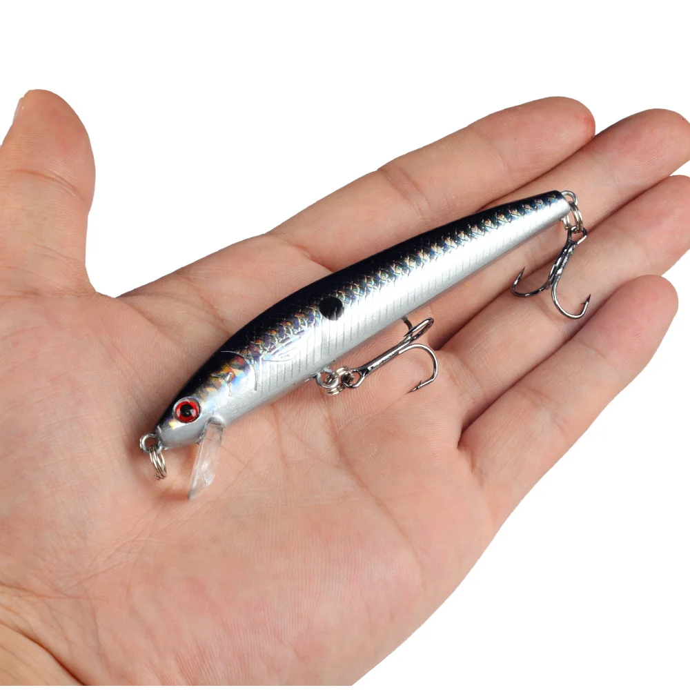Silver-black minnow lure with red gill detail and scaled body design, 9.5cm and 8.5g.
