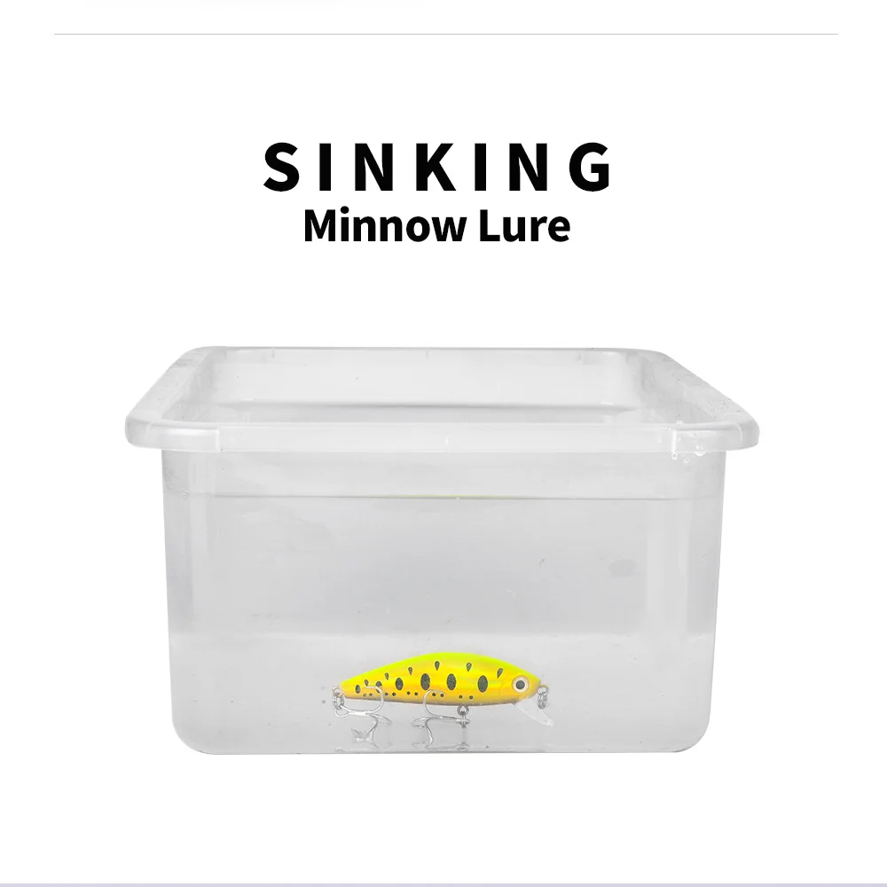 Sinking performance demonstration of the lure in a water tank.