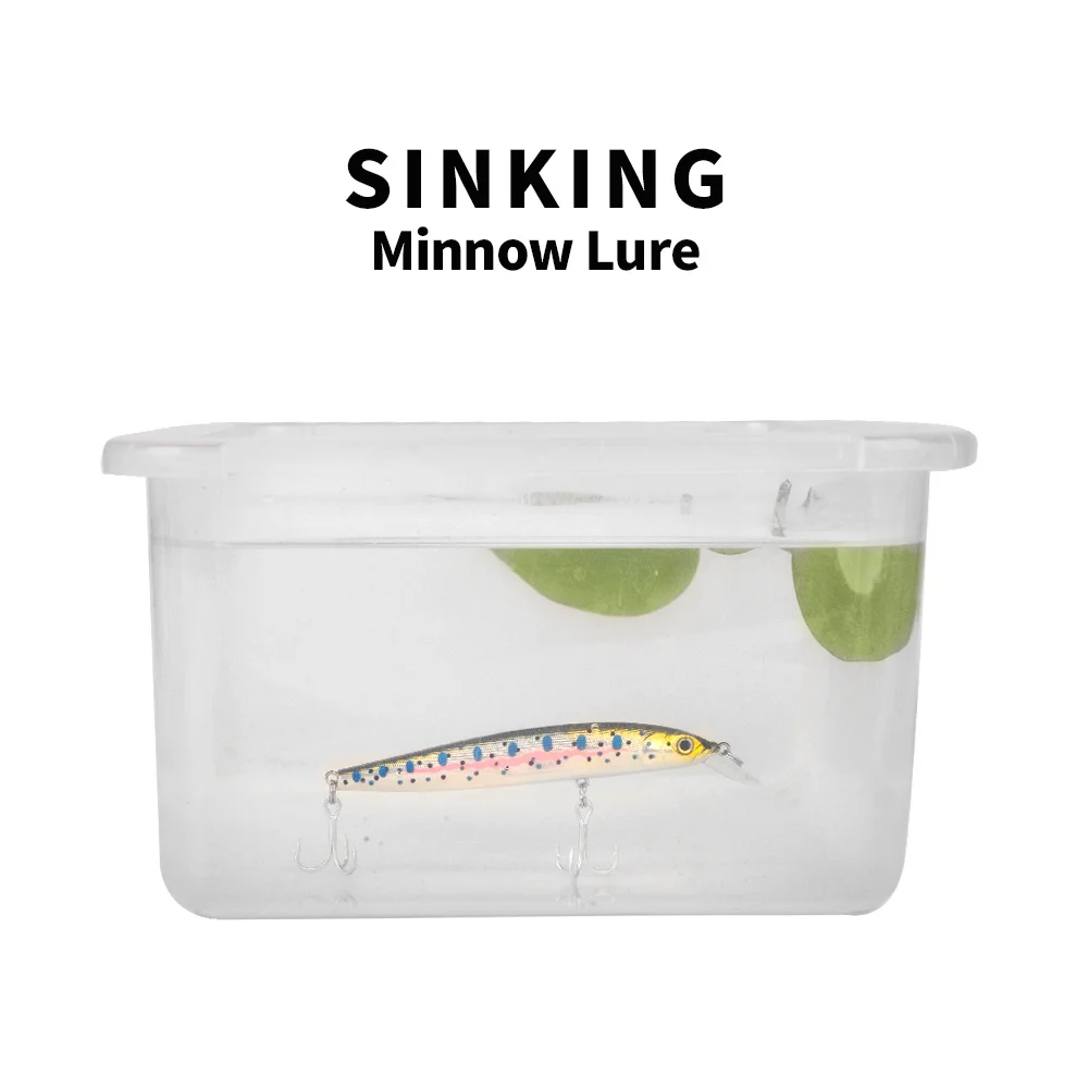 Demonstration of the sinking action of the minnow lure in a water container
