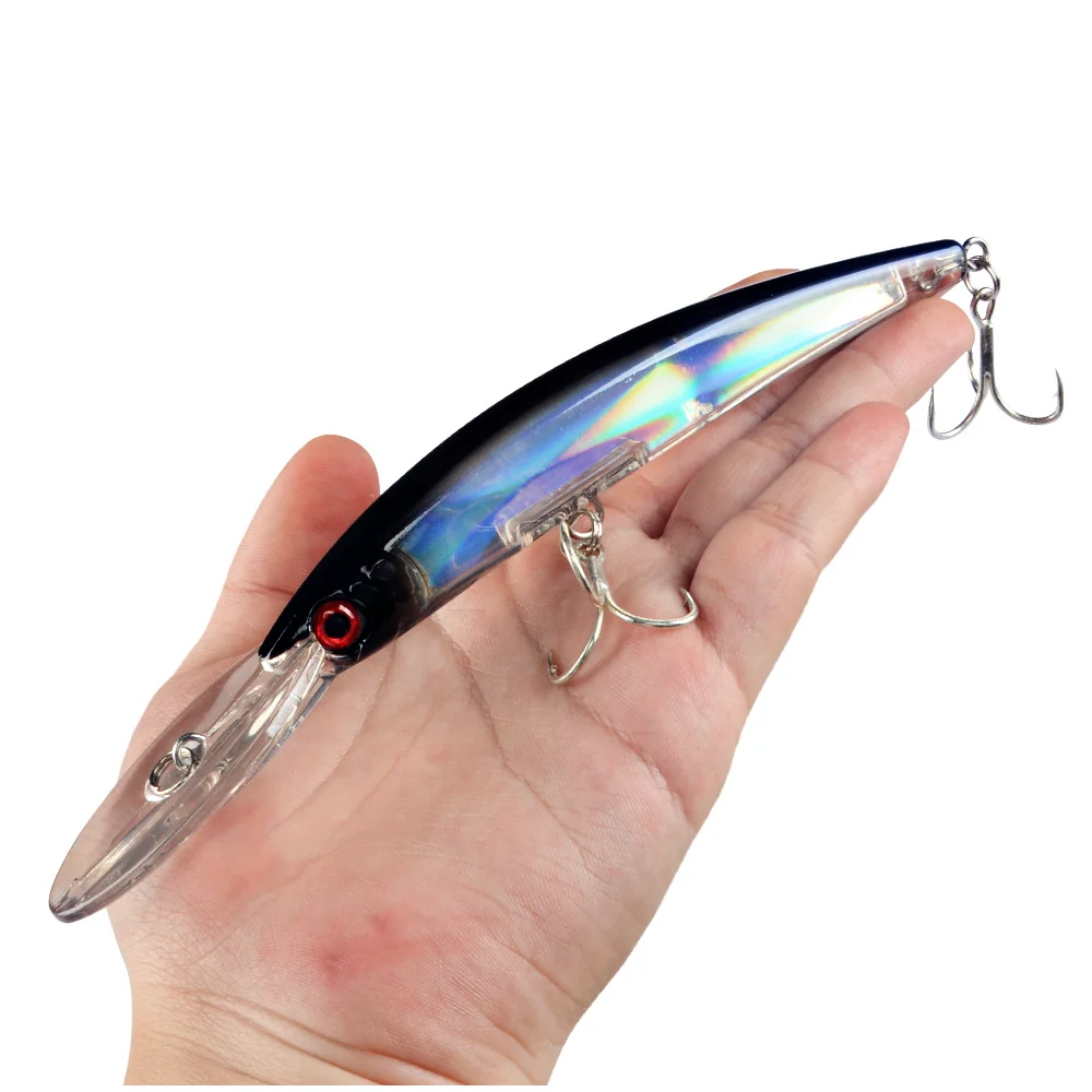 LureZ Bolt Fishing Lure in bright pink with lifelike skin and noise-producing features